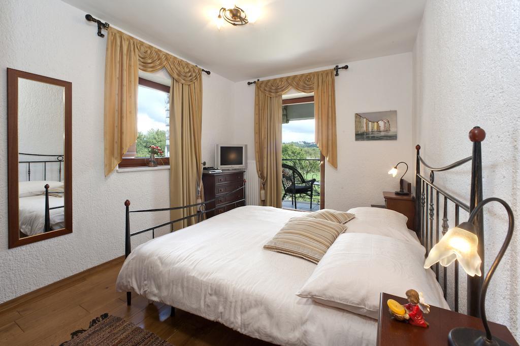 Villa Castello Rausch Valkarin ห้อง รูปภาพ