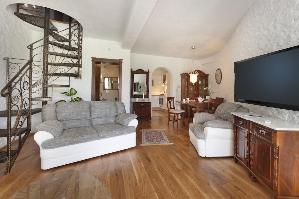 Villa Castello Rausch Valkarin ห้อง รูปภาพ