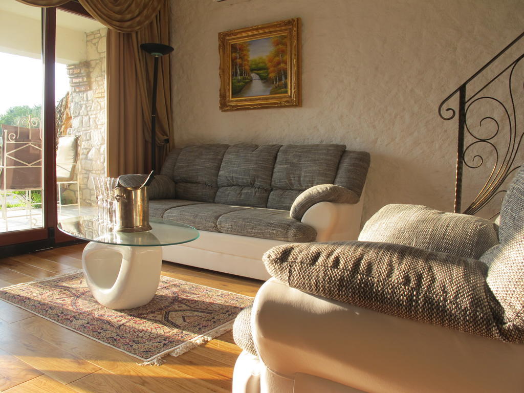 Villa Castello Rausch Valkarin ห้อง รูปภาพ