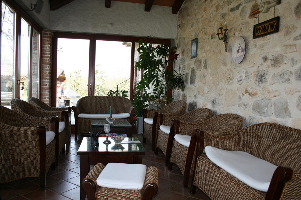 Villa Castello Rausch Valkarin ภายนอก รูปภาพ
